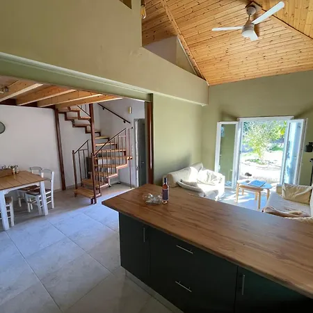 Σπίτι διακοπών Papiri Summerhouse *