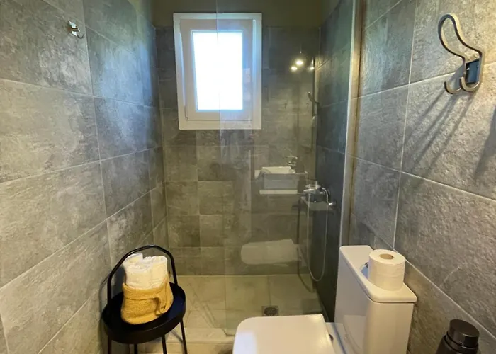 Papiri Summerhouse Case de vacanță