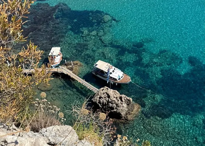 Papiri Summerhouse Case de vacanță